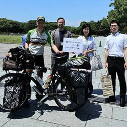 Empfangskomitee in Hiroshima