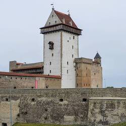 Hermannsfeste, Narvas Burg