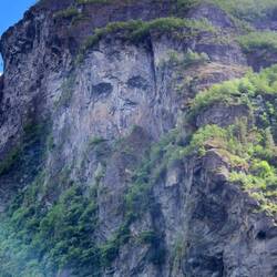 Wer sieht die Trolle ?