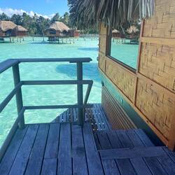 mit direktem Zuegang vom Meer