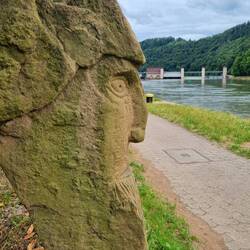 Kunst am Neckar...