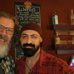 Ali ist irakischer Kurde ... und hält nicht viel von Fussball!