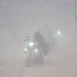 i saw a couple of tourist bikers, cyclists and overlanders every day. can't blame them.