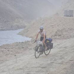 i always felt bad seeing these poor souls outside xd