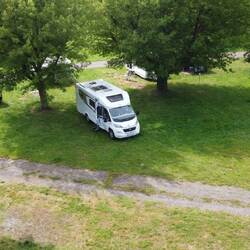 schattiger Stellplatz