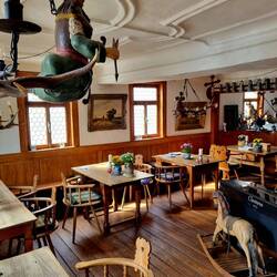 Authentische Gaststube mit vielen Details...