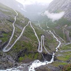 Bei grösstem Regen und Nebel
