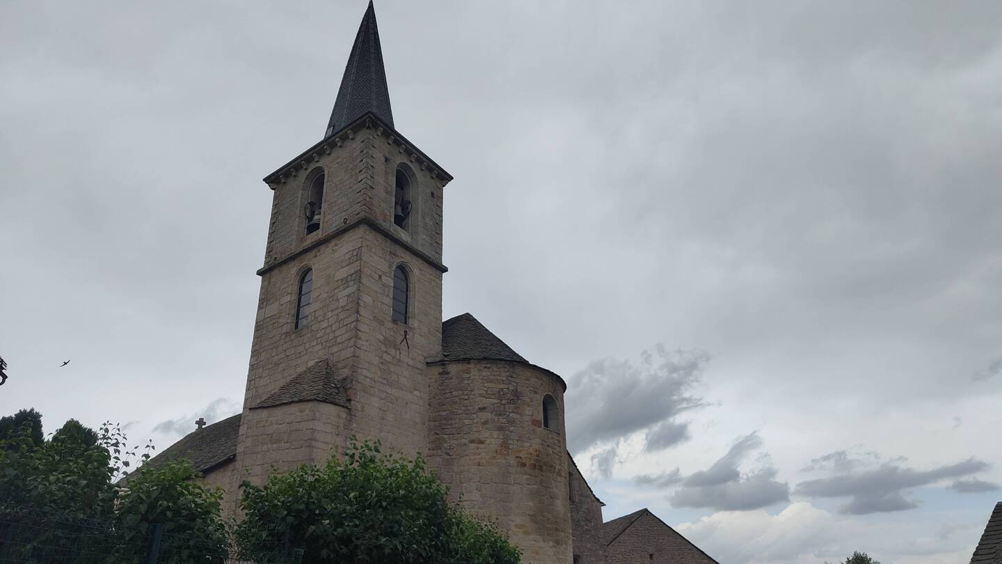 3 gouttes de pluie à l'arrivée pour nous rappeler la chance qu'on a eu pendant 4 jours ;)