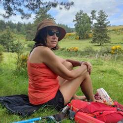 Pic-nic du Pèlerin: sandwich de 4 jours, chips, et fruits secs... Mais on peut dévorer le paysage!