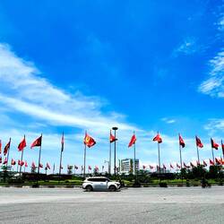 Kreisverkehr in Hải Phòng: das schaut nach Sozialismus aus.