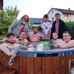 Die sympathischen Jungs der "Fürst-Gang"!🤣