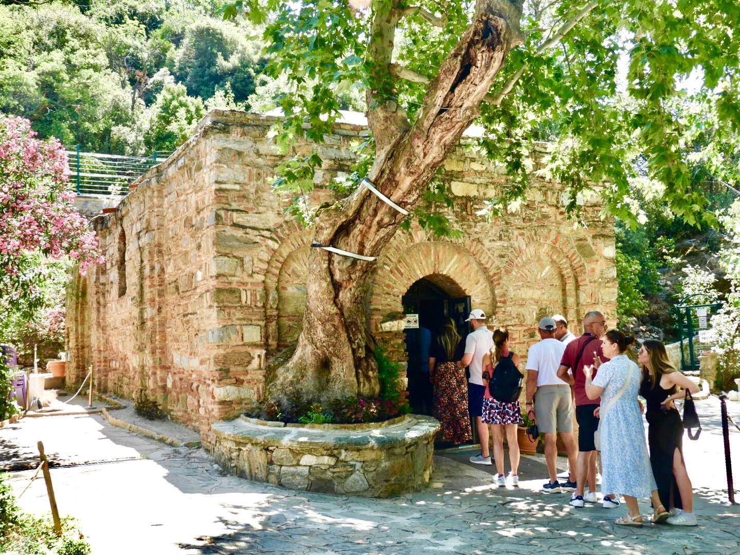 Shrine to the Virgin Mary.