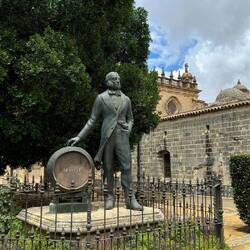 This is Teo Pepe (uncle Pepe) who was the inspiration for the creation of the winery.