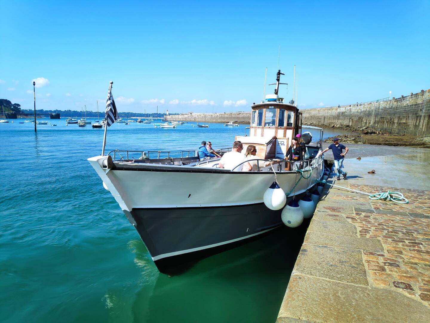 Fähre nach Dinard