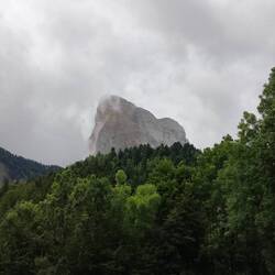 Der mächtige Mont Aiguille.....noch verhüllt😉