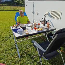 Raclett Essen am Midnightsummer night