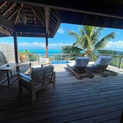 und dänn na e Terasse mit eigenem Pool(chen)