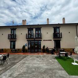 La Huela - Our overnight Albergue in San Martin