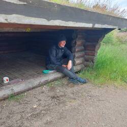 Shelter mit schöner Frau ☺️