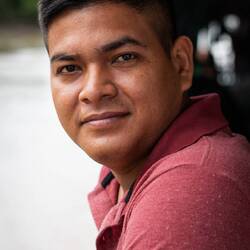 Angel, der Heilkräuter-Verkäufer