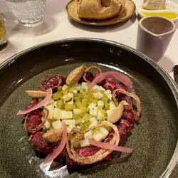 mer händ grad echli zuegschlage