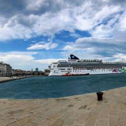 Am Hafen Bacino San Marco mit heftigem Sturmwind "Bora"