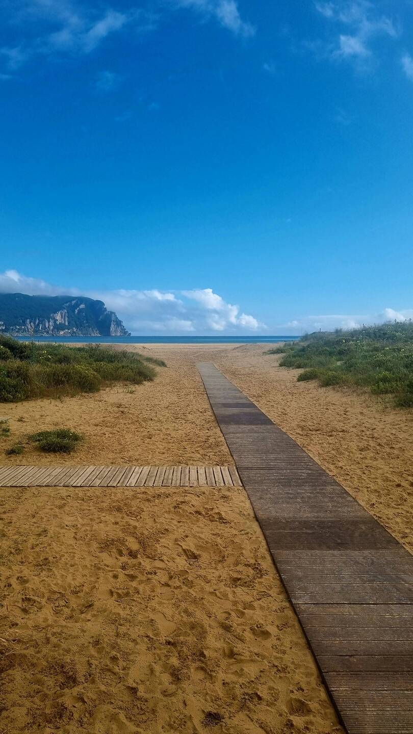 Walking out of Laredo along the beach.