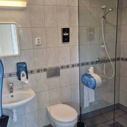 Und dann solche Wellnessbereiche und davon gleich 12 Stück