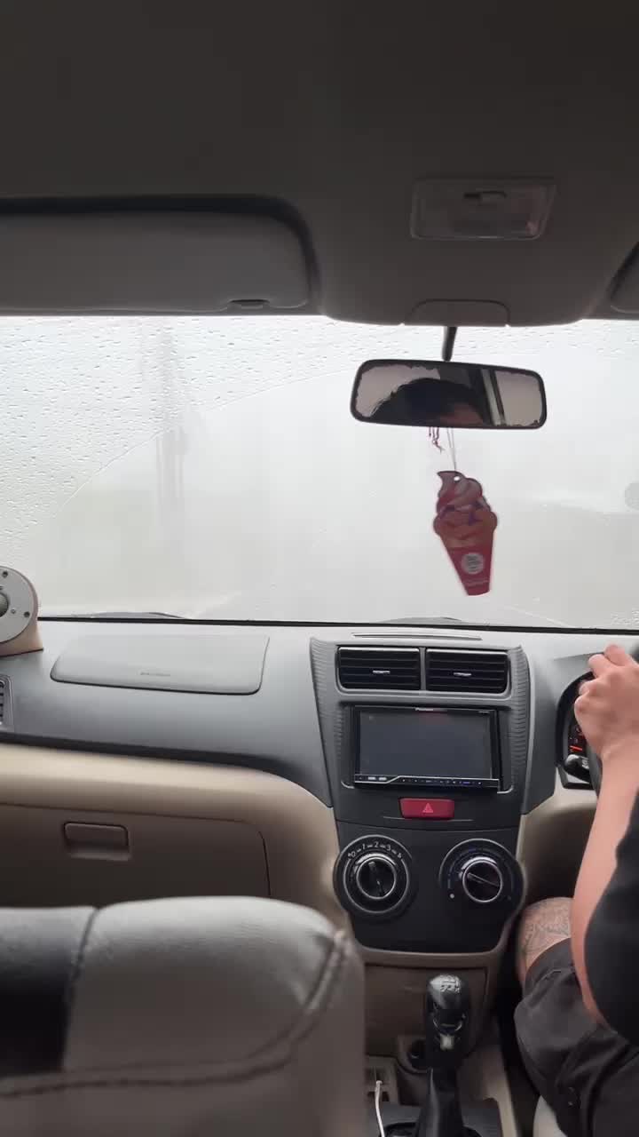 Regen und Nebel im Hochland von Bali🌧️