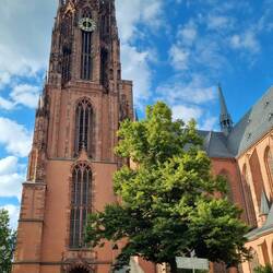 Kaiserdom - Wahl- und Krönungskirche der römisch-deutschen Könige und Kaiser.