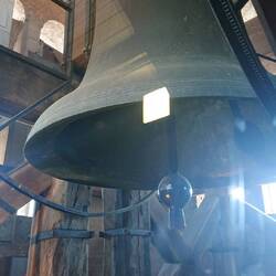 6 tonne bell