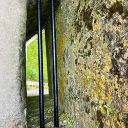 A spot at the top to pour hot oil down.