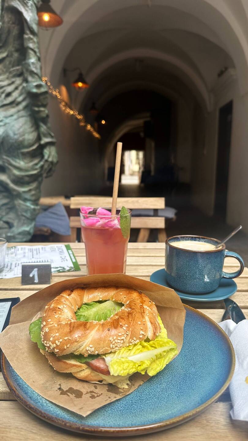 🥯☕️