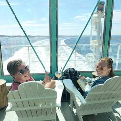 Bissl Luxus darf sein, 13 € für einen Aperol. Das war's dann erstmal mit Alkohol in Schweden 😜