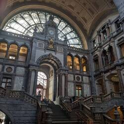 Antwerp Railway Station, stunning