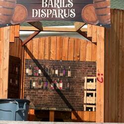 The disappearing barrels