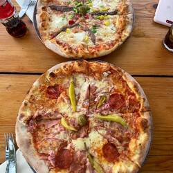 9,30 € für riesen super lecker Pizza 😋