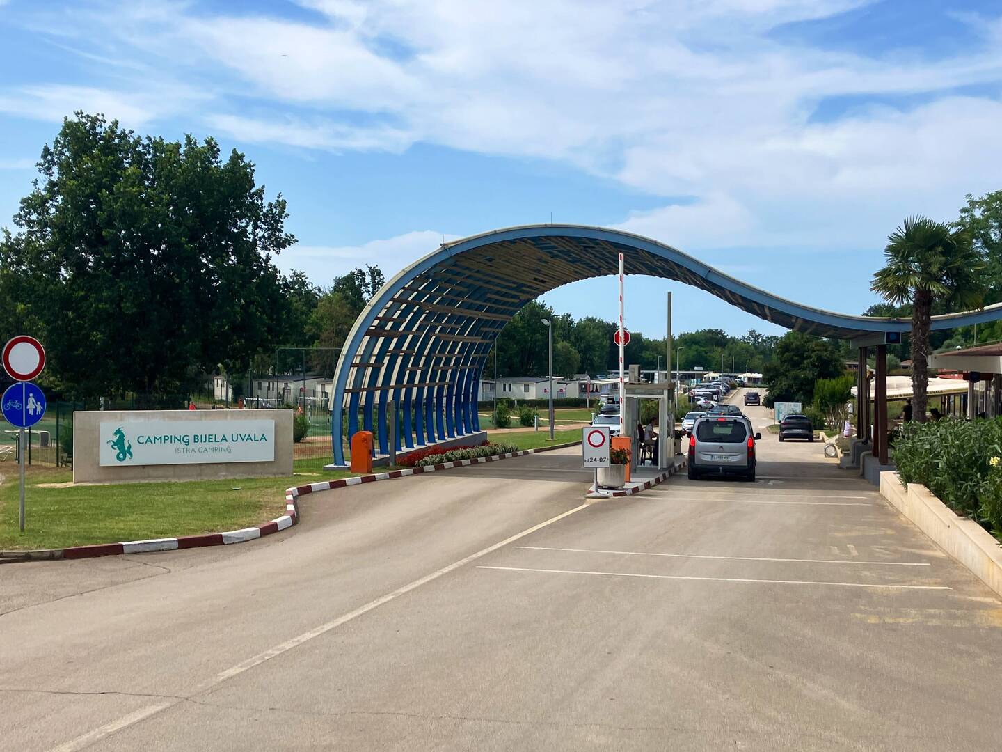 Checkout Camp. Bijela Uvala