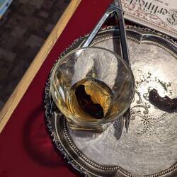 Sourtoe Cocktail (Der Zeh ist seit 2015 in Gebrauch)