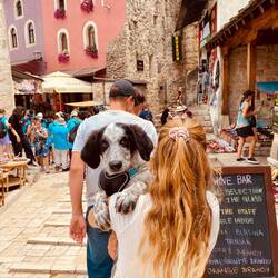 🐶🥰😍 Maya beschützt ihren Mikosch