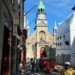 Notre Dam de Sur Bon Secours Chapel 1655