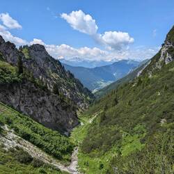 Abstieg nach Klösterle