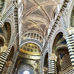 I love the upward views in these cathedrals.