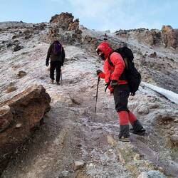 The final push from 6000m to the summit