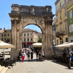 Sergier Triumphbogen