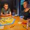 Das Spiel ist knifflig, Robert schon erfahren und ein guter Stratege.