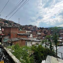 Alles einfache Backsteinhäuser, ohne Planung