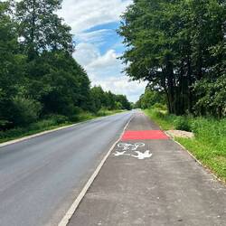Top neue Strasse inklusiv Veloweg 🤩