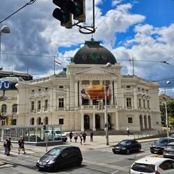 Volkstheater