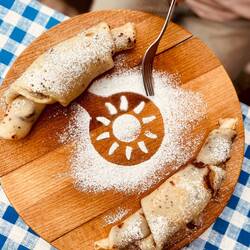 Zur Feier des Tages sogar mit Nachtisch 🥞😋